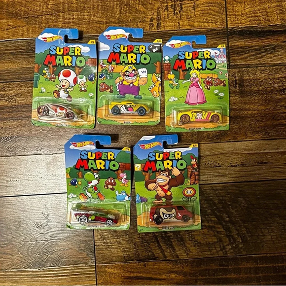 NWT New in Pkg Super‎ Mario Hot Wheels 2016 Set of 5 - Picture 1 of 5
